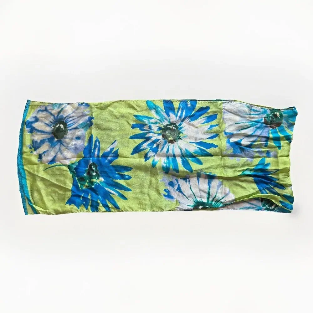 Ellen Tracy Scarf 100% Silk Blue Green Floral Flowers Spring Watercolor 11x52 - Picture 2 of 6